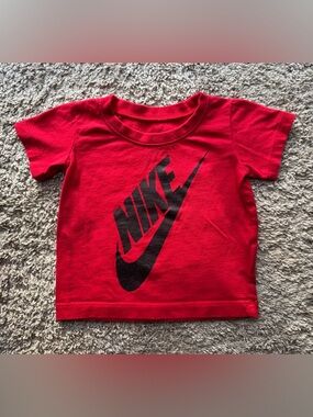 Nike 12M Baby T-Shirt Red Black Logo Graphic Tee